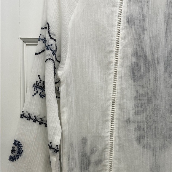 Monoreno Cotton Bohemian White Gauzy Blouse with Navy Embroidery - Size Small - Picture 9 of 14